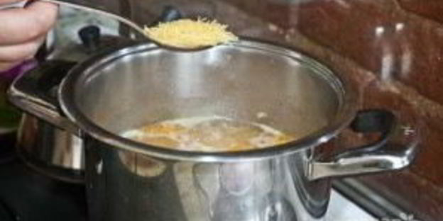 суп с куриными ножками