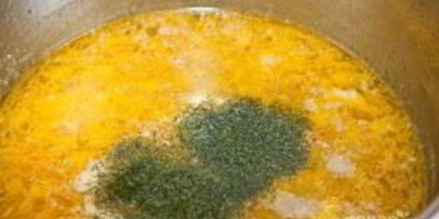 суп с куриными ножками