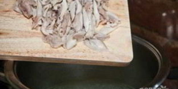 суп с куриными ножками