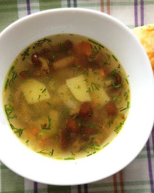 Суп с опятами замороженными