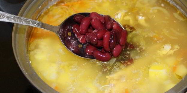 суп с перловой крупой и фасолью