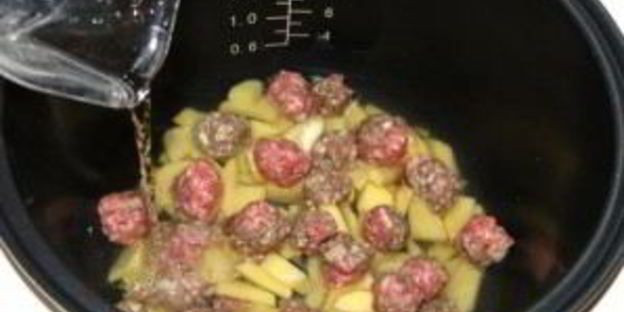 суп со щавелем в мультиварке