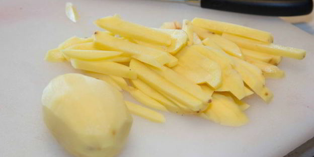 холодный свекольник с ботвой