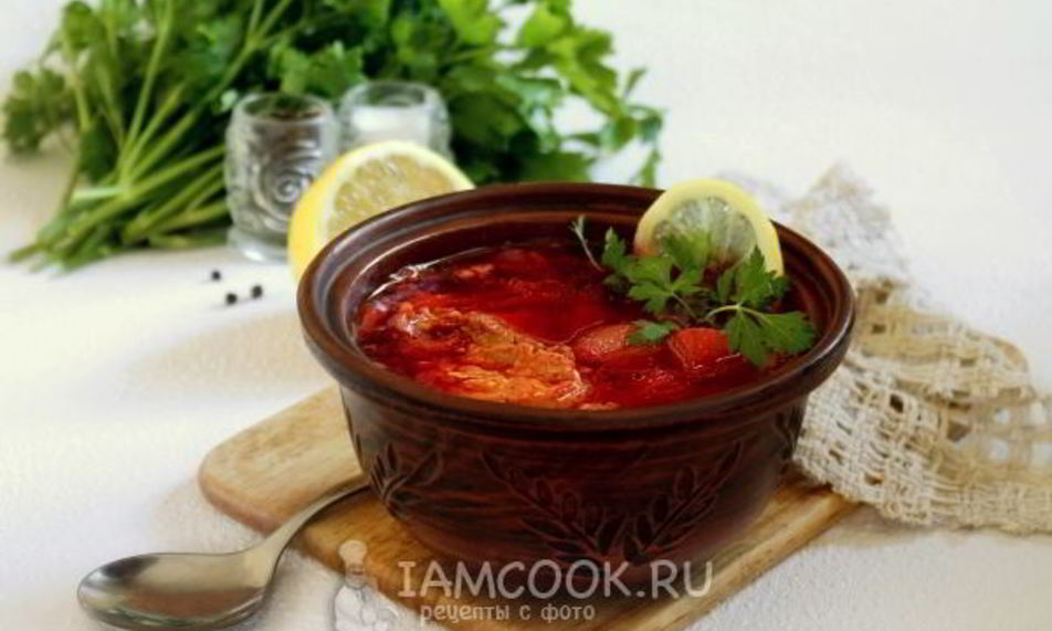 Рецепт классического горячего свекольника с курицей