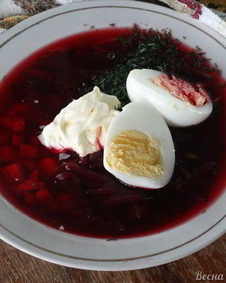 Свекольник-холодняк с яйцом