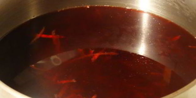 свекольник-холодняк с яйцом