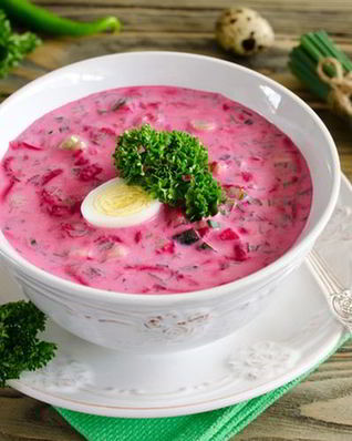 Свекольник на кефире с огурцом и перепелиными яйцами