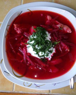 Свекольник с говядиной