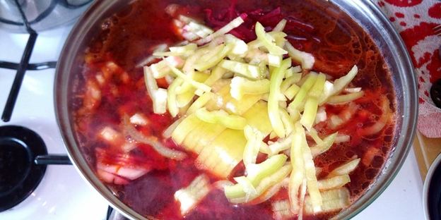 свекольник с говядиной