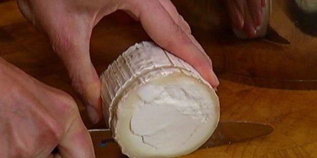 свекольник с козьим сыром