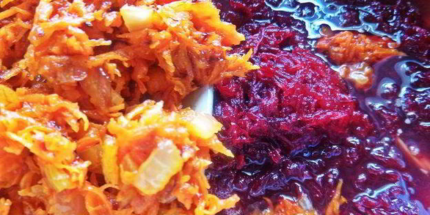 свекольник с сосисками