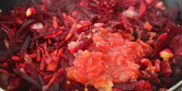 свекольник с цыпленком