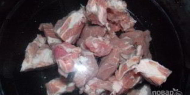 свекольник со свининой