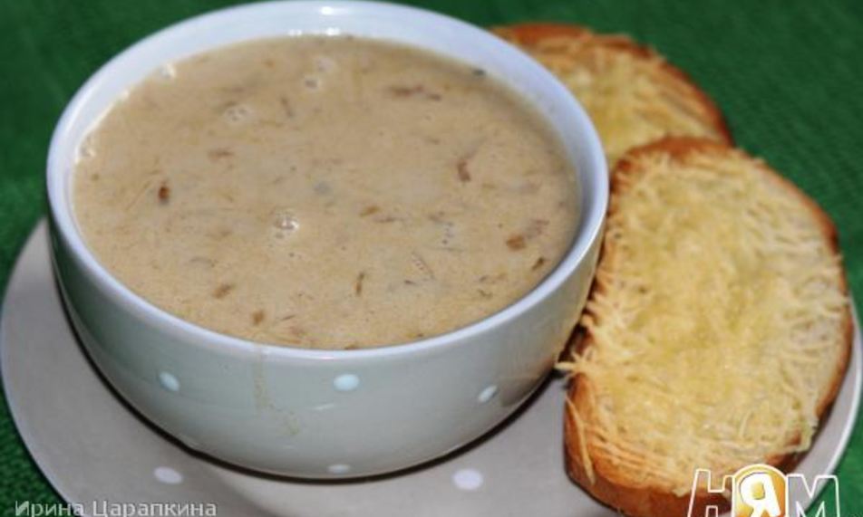 Рецепт луково-сырного суп с гренками