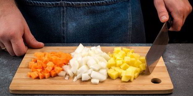 сырный крем-суп с крабовым мясом