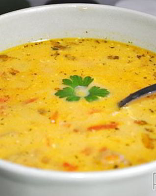 Сырный куриный суп с помидорами