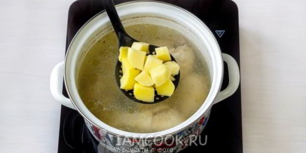 сырный суп из плавленного сыра с курицей