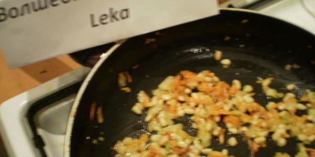 сырный суп с брюсельской капустой и клецками