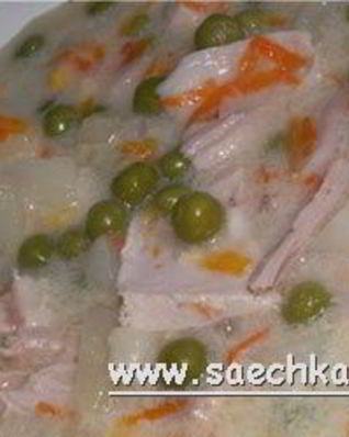 Сырный суп с горошком и кукурузой