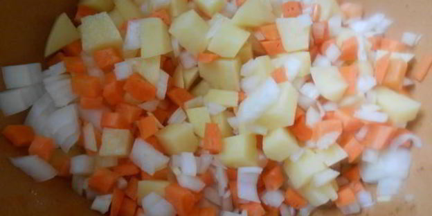 сырный суп с грецким орехом