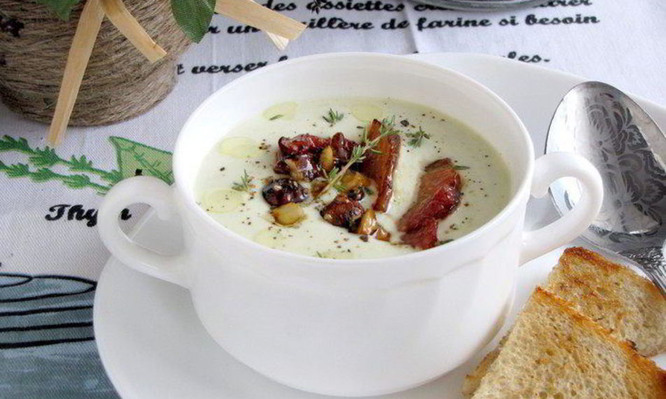 Рецепт сырного супа с грудинкой