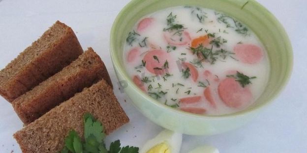 сырный суп с колбасой и плавленным сыром