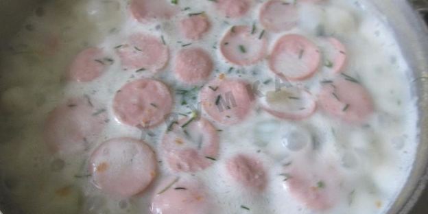 сырный суп с колбасой и плавленным сыром