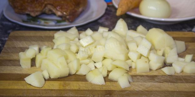 сырный суп с копченой курицей