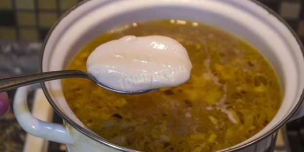 сырный суп с копченой курицей