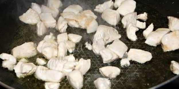 сырный суп с куриной грудкой