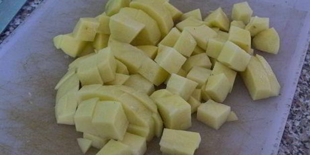 сырный суп с рисом и куриными кнелями