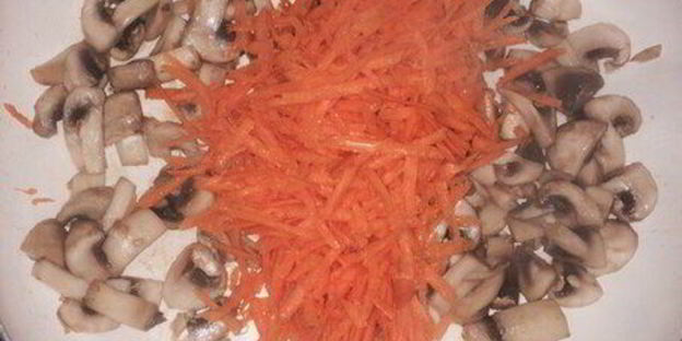 сырный суп с шампиньонами и брокколи