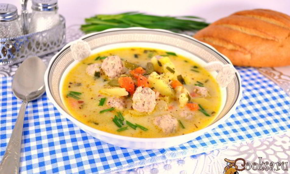 Рецепт сырного супа с замороженными овощами, зеленью чеснока и фрикадельками