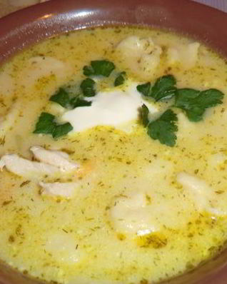 Сырный супчик с курочкой и клецками