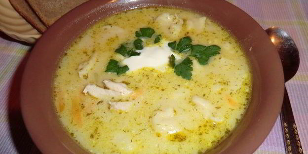 сырный супчик с курочкой и клецками