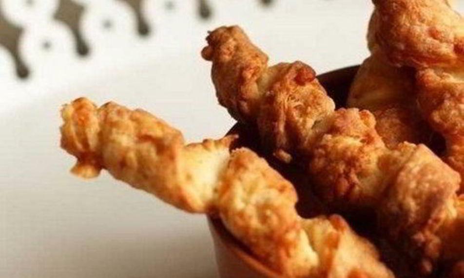 Рецепт сырных завитков к супу