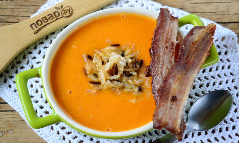 Рецепт томатного крема-супа с хрустящим рисом