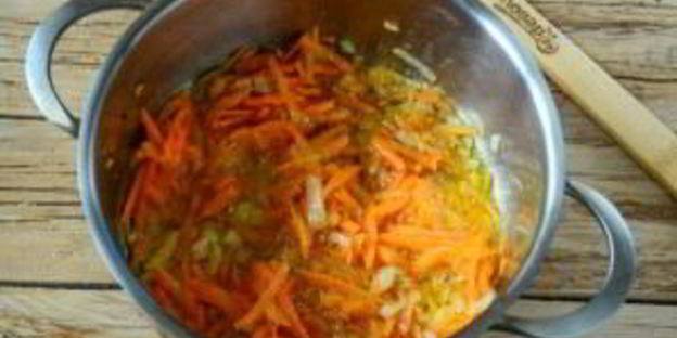 томатный крем-суп с хрустящим рисом