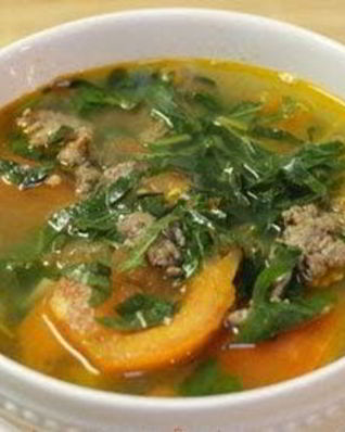 Томатный суп с говядиной