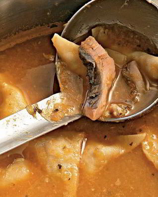 Балатонская уха с рыбными пельменями