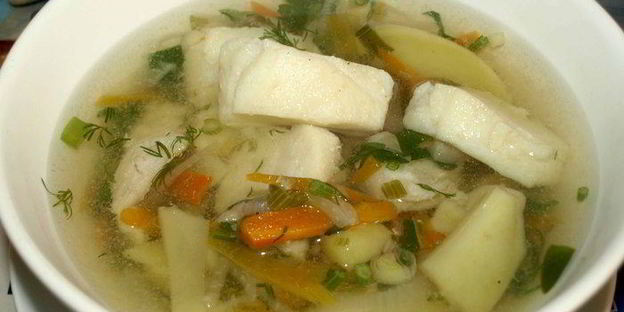 хитрая уха на курином бульоне