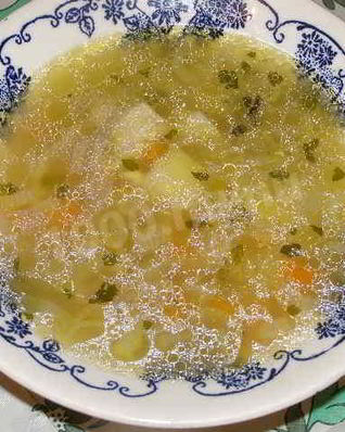 Рыбный суп уха из головы толстолобика