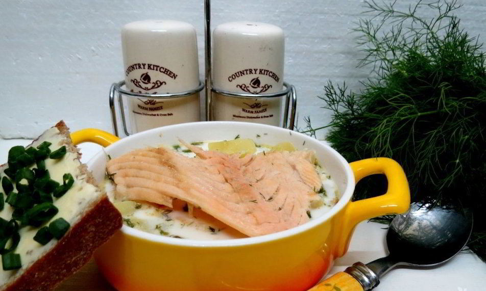 Рецепт ухи из семги со сливками