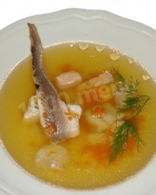 Уха из стерляди с речной рыбой