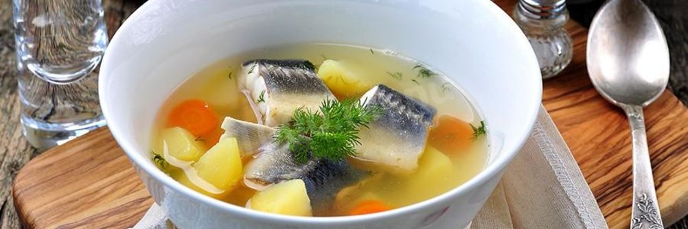 Уха на курином бульоне