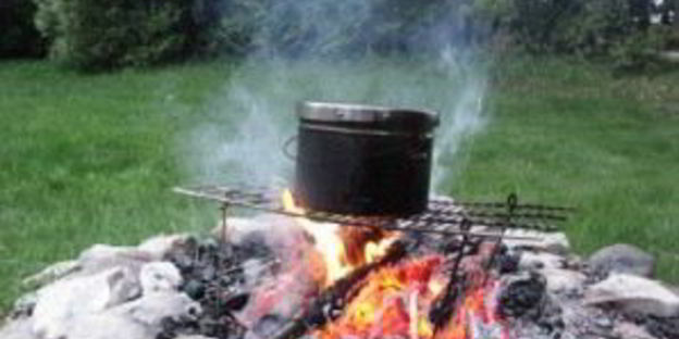 уха на природе