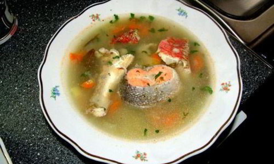 Рецепт ухи на тройном бульоне