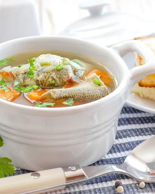 Уха по-царски с блинчиками