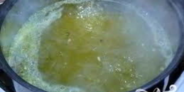 уха с перловкой