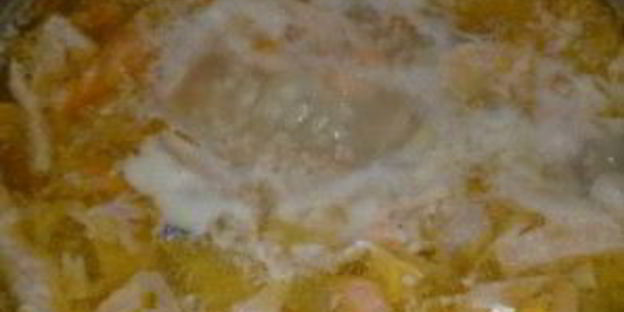 уха с пшеном и картошкой